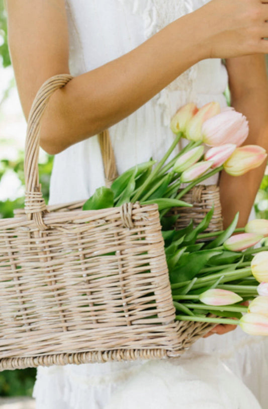 Cesto in vimini con manico “PePen”