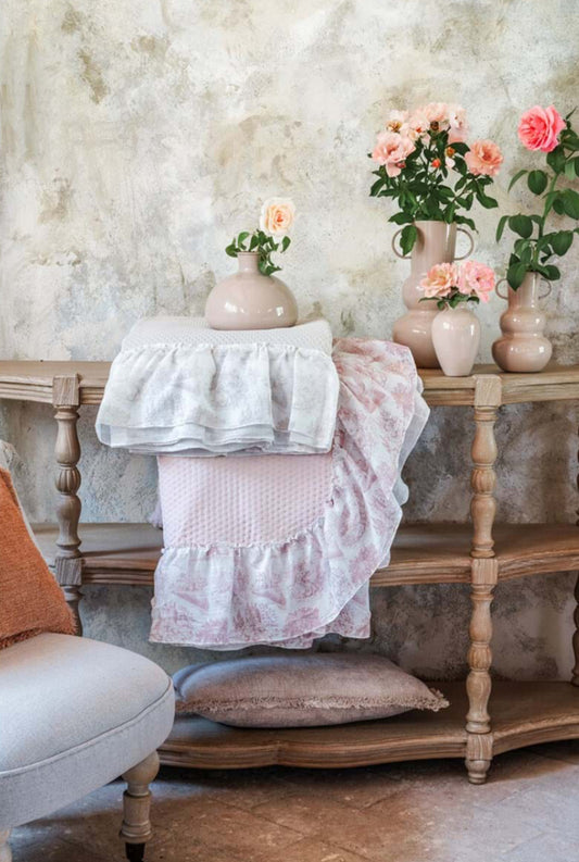 Trapunta matrimoniale con gala “Toile de Jouy”