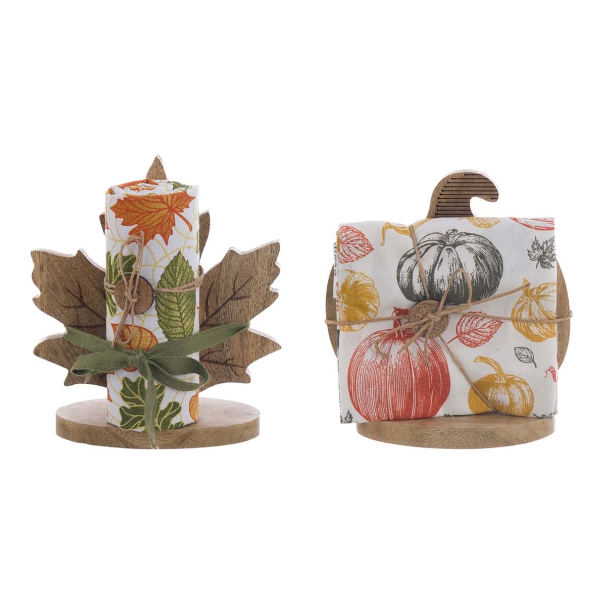 Canovacci con decoro in legno zucche, set elegante con decorazioni autunnali e foglie.