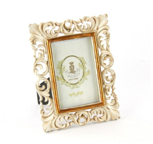 Cornice con fregi “Avorio e Oro”