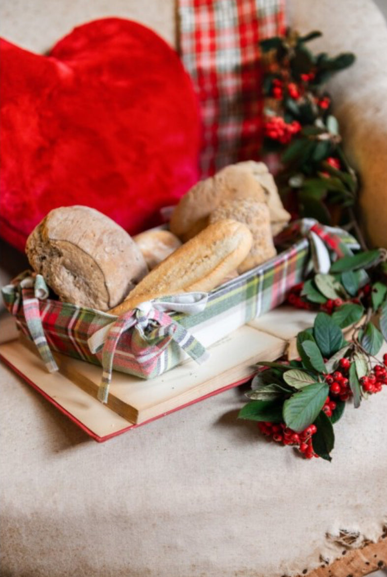 Cestino con 3 canovacci “Rifugio di Natale”