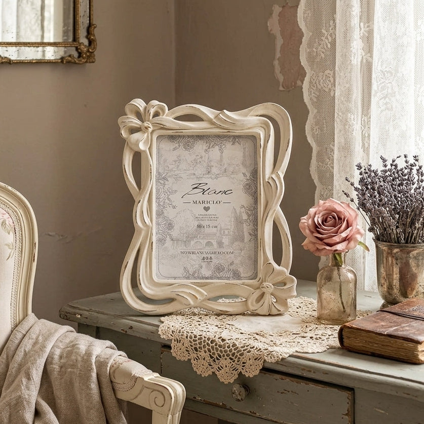 portafoto rettangolare Fiocco Vivienne, in resina con finitura shabby chic